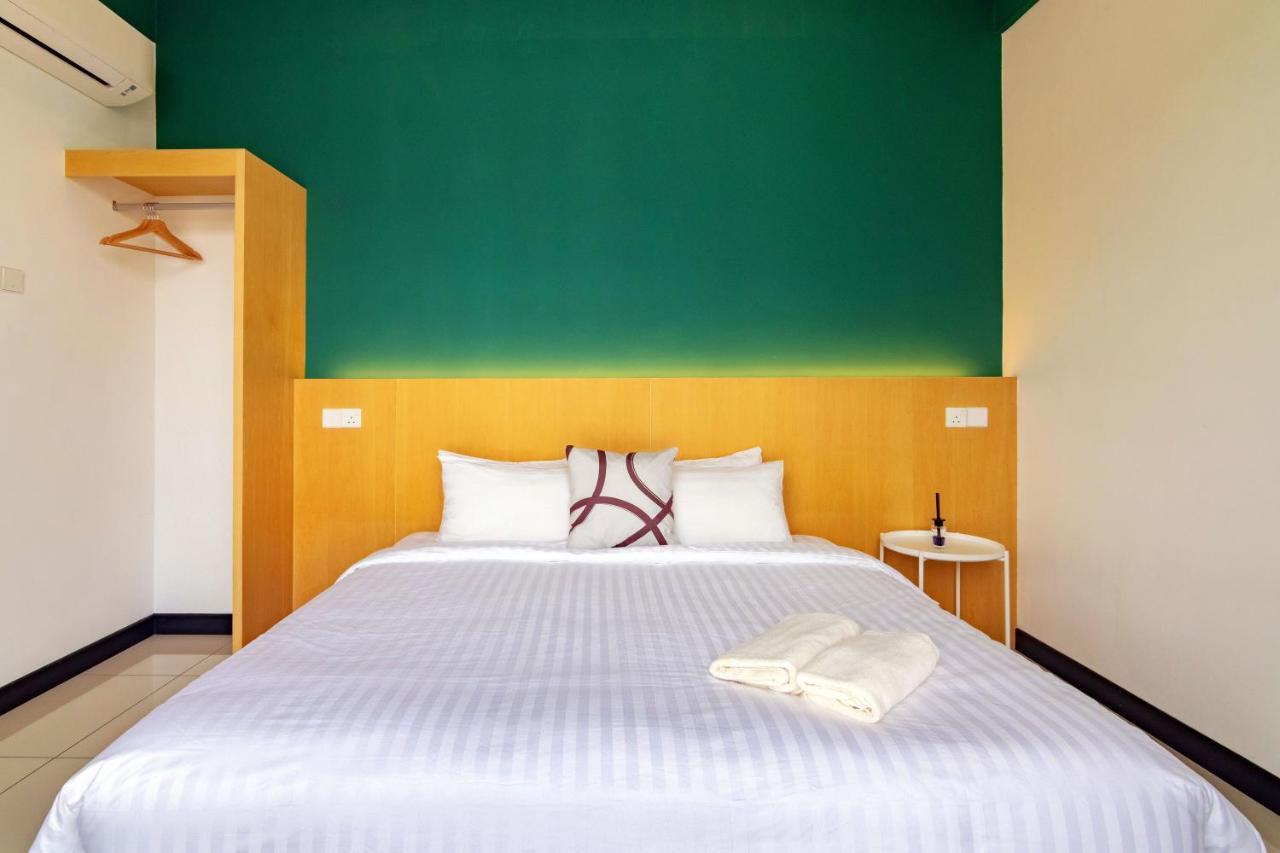 Scott Signature Suites By Alv George Town Exterior foto